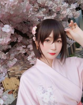美味姨母_1080高清视频播放