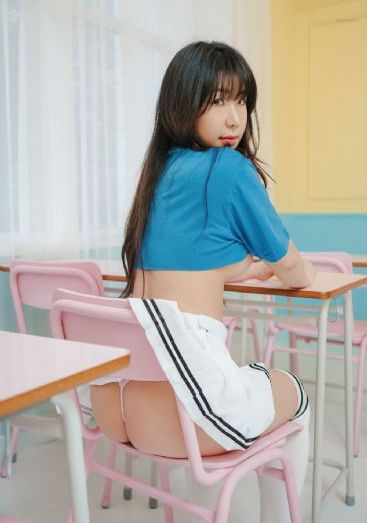 《老师请抱我》在线观看_超清电视剧在线观看